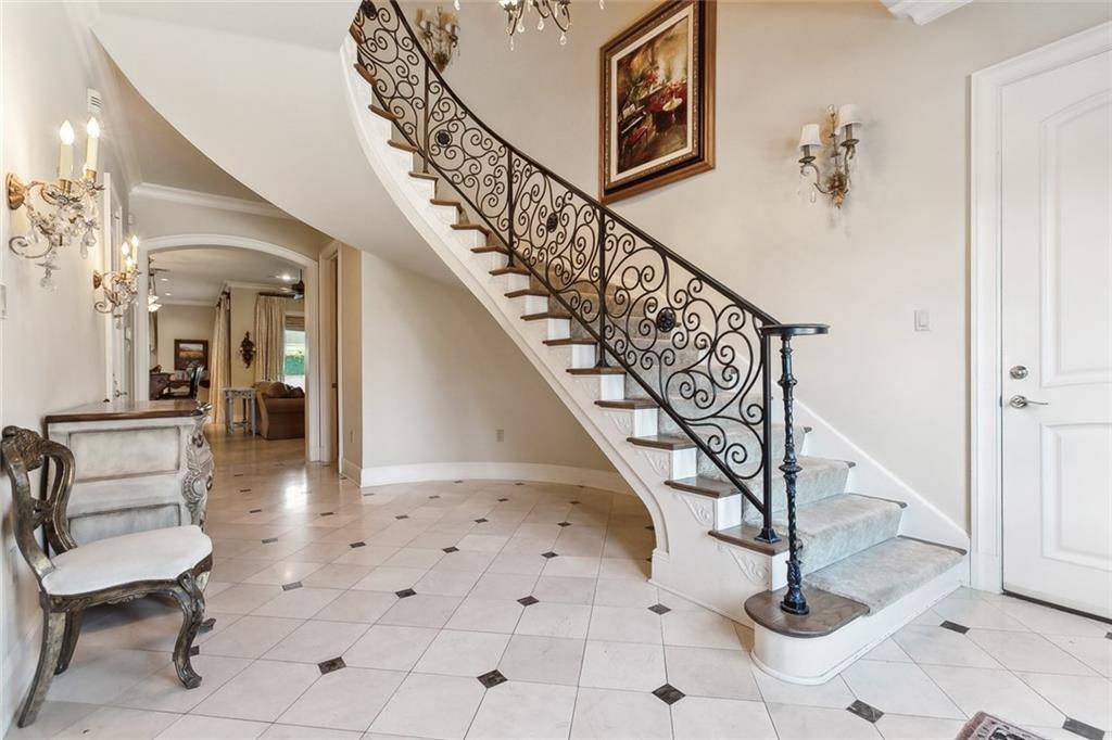 New Orleans, LA 70124,6 NEW BASIN WAY
