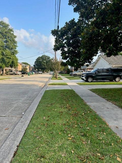 Metairie, LA 70006,4516 LEFKOE ST