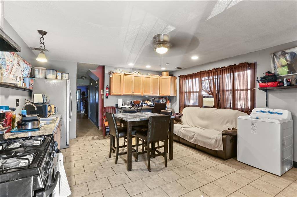 New Orleans, LA 70117,1910 B CHARBONNET ST