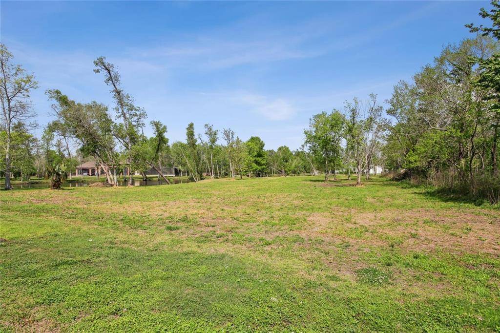 New Orleans, LA 70131,53 ARBOR CIR