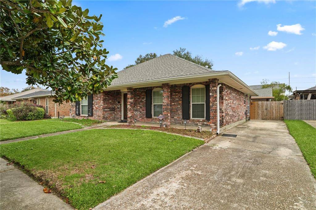 Kenner, LA 70065,8 BRITTANY DR