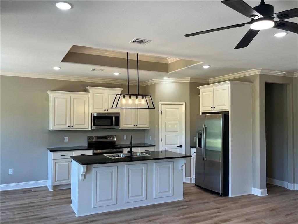 Mansura, LA 71350,237 GRAND COULEE DR
