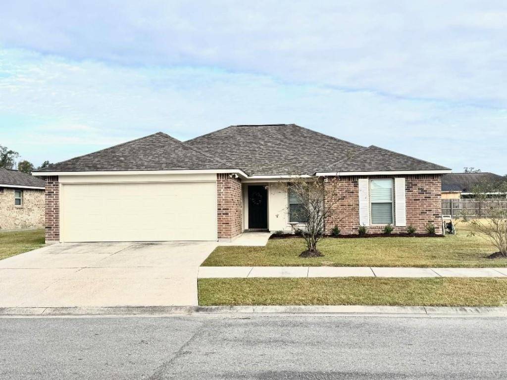 Gonzales, LA 70737,1016 DOUGLAS ANDREW AVE