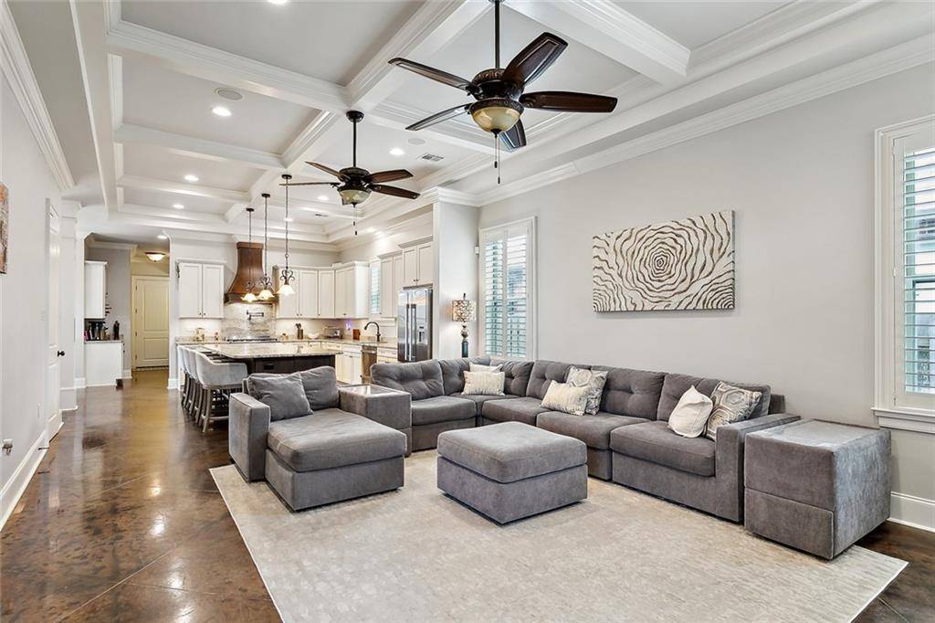 Belle Chasse, LA 70037,610 PELICAN CREST CT