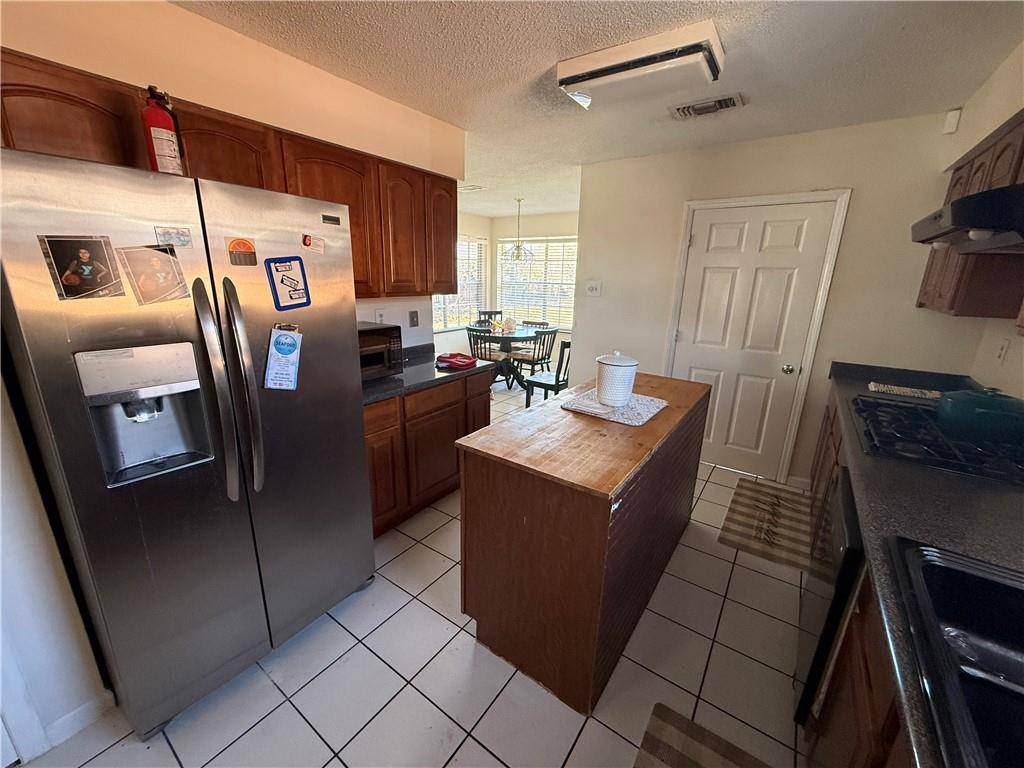 New Orleans, LA 70127,10923 CHAUCER ST