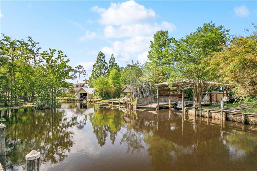 Madisonville, LA 70447,112 BAYOU PEREZ DR