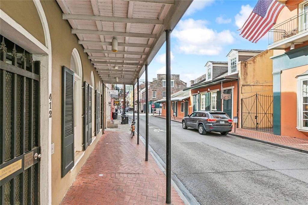 New Orleans, LA 70112,412 DAUPHINE ST #1B