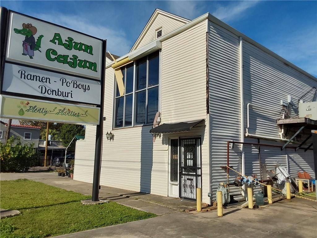 New Orleans, LA 70118,8433 OAK ST