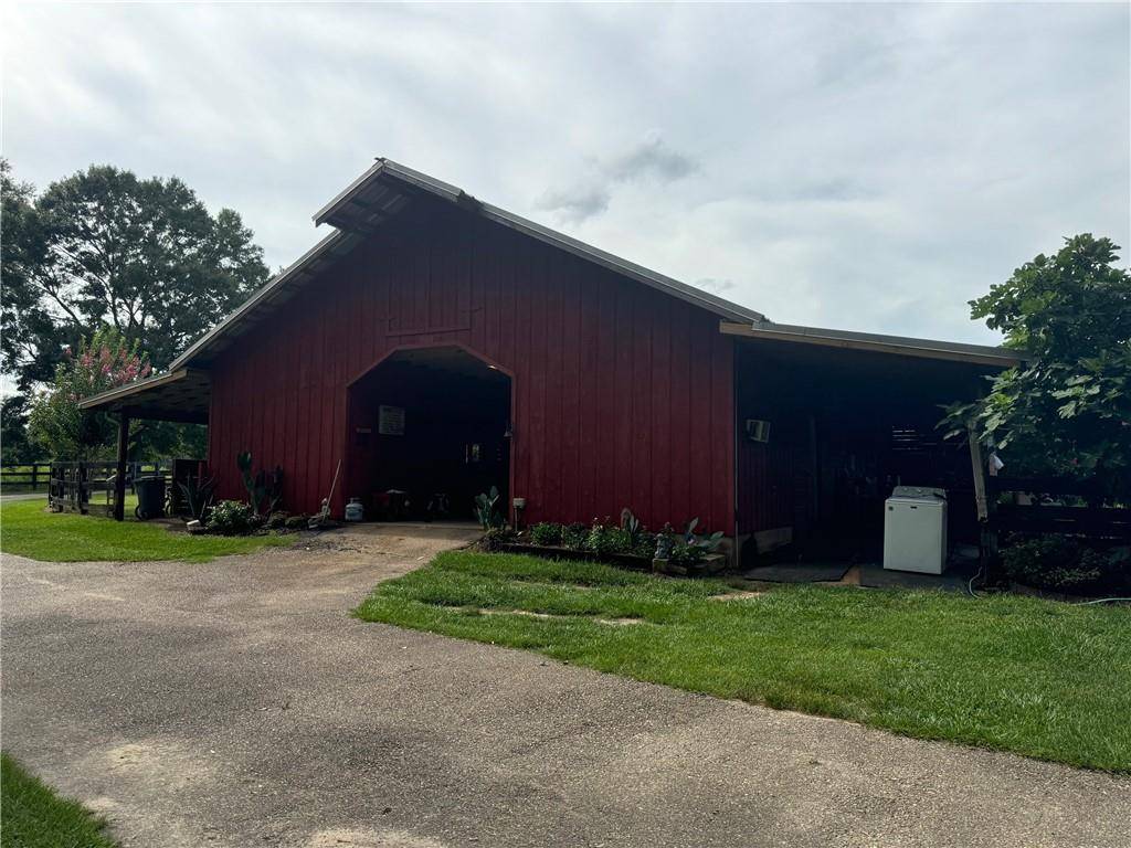 Franklinton, LA 70438,17120 KAT KAW RD