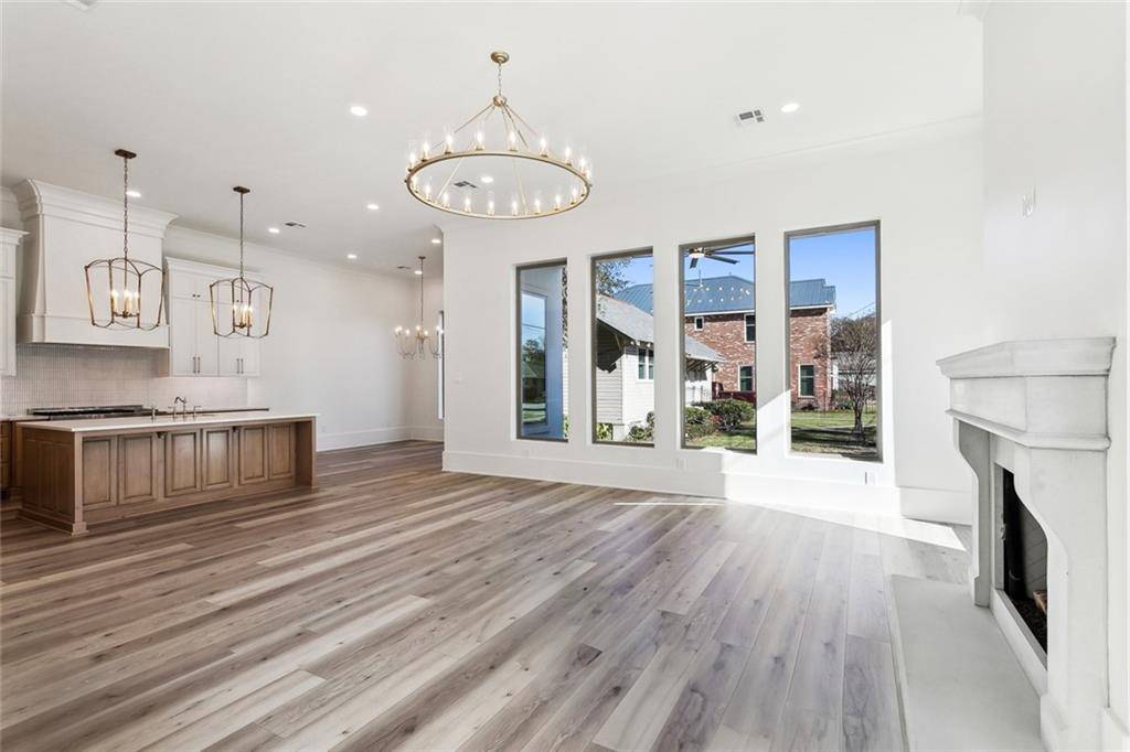 Metairie, LA 70005,1001 HELIOS AVE
