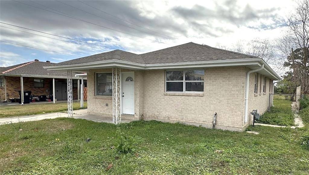 Chalmette, LA 70043,113 W CLAIBORNE SQ