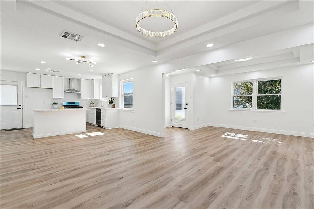 Metairie, LA 70005,600 PHOSPHOR AVE