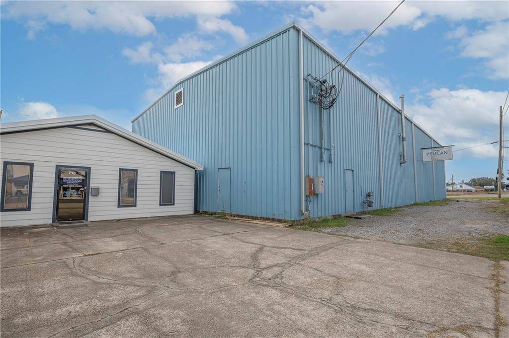Norco, LA 70079,710 APPLE ST