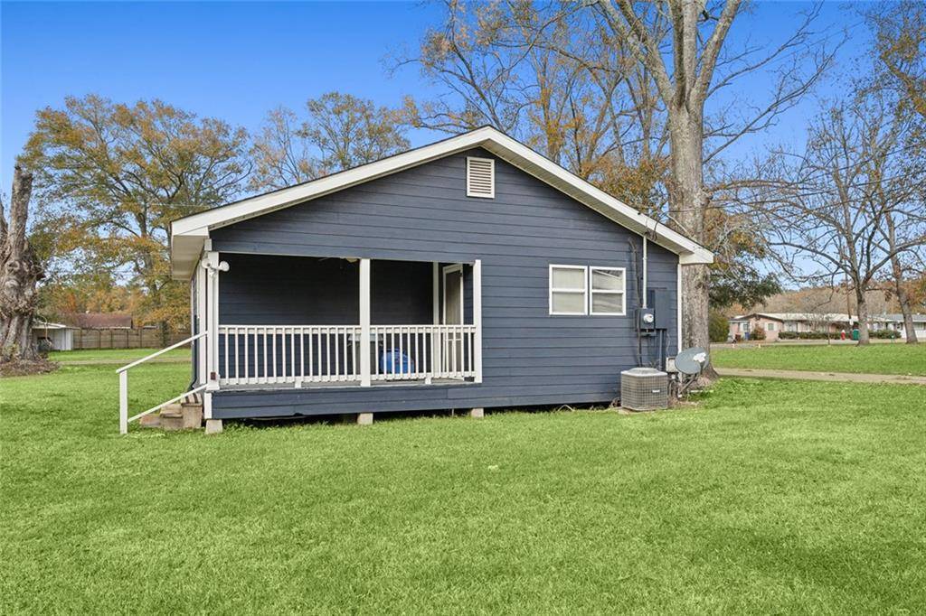 Hammond, LA 70401,901 HEWITT RD