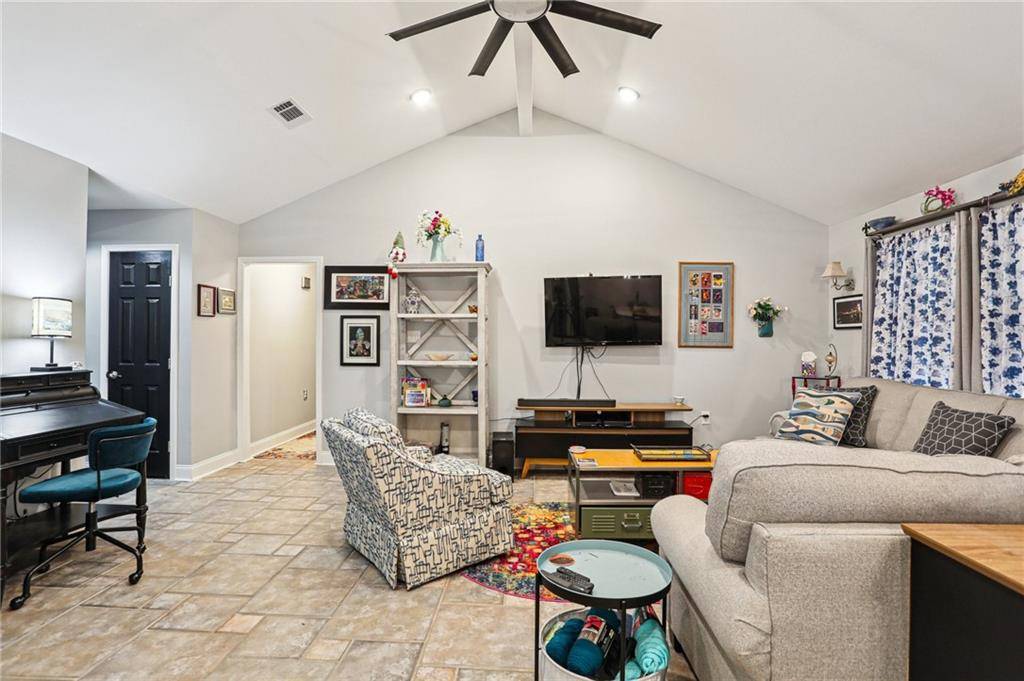 La Place, LA 70068,508 MANCHESTER LN
