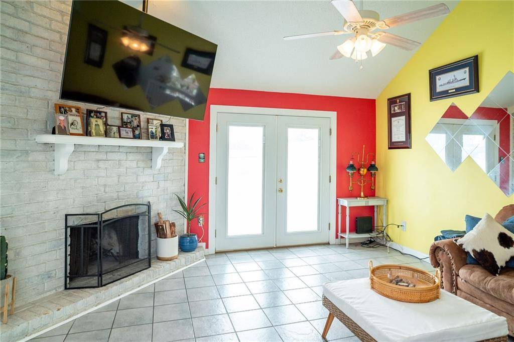 New Orleans, LA 70124,6020 ORLEANS AVE