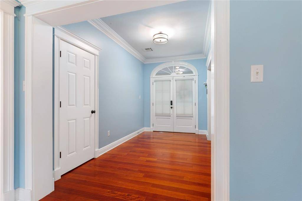 Slidell, LA 70458,700 DEWEY AVE