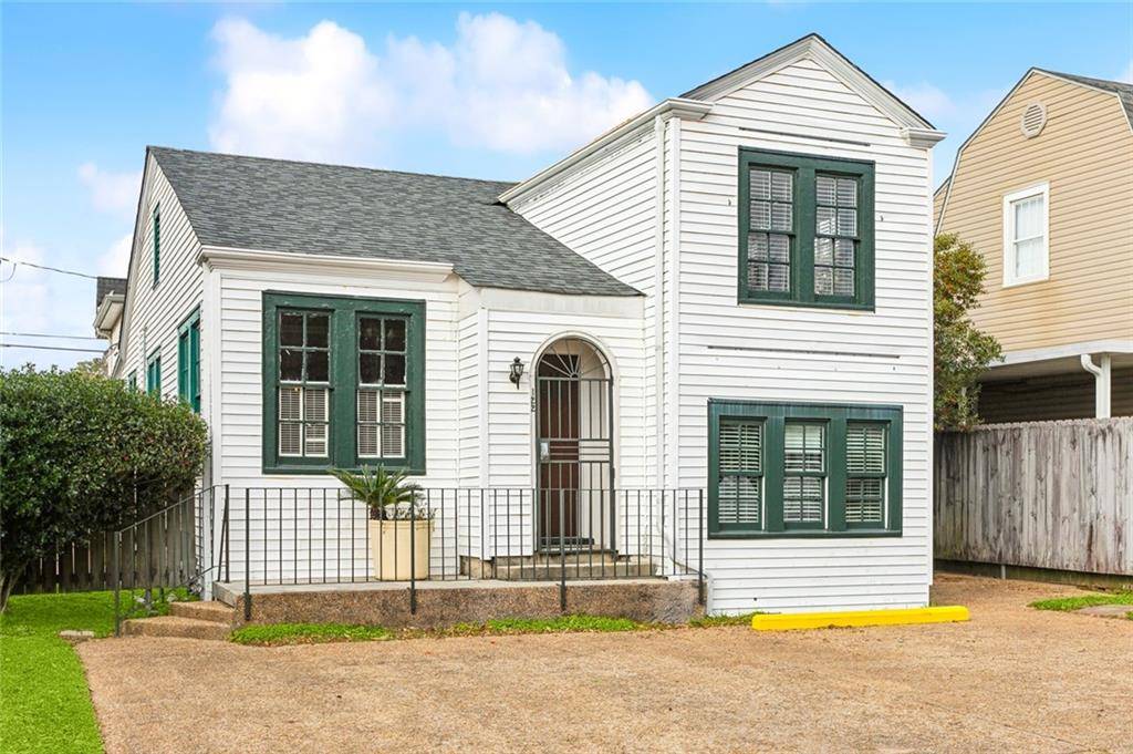 Metairie, LA 70001,405 N CAUSEWAY BLVD
