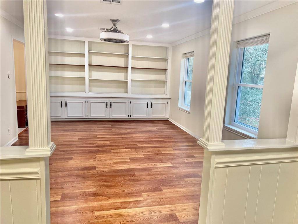 Pineville, LA 71360,135 MYRTLEWOOD DR