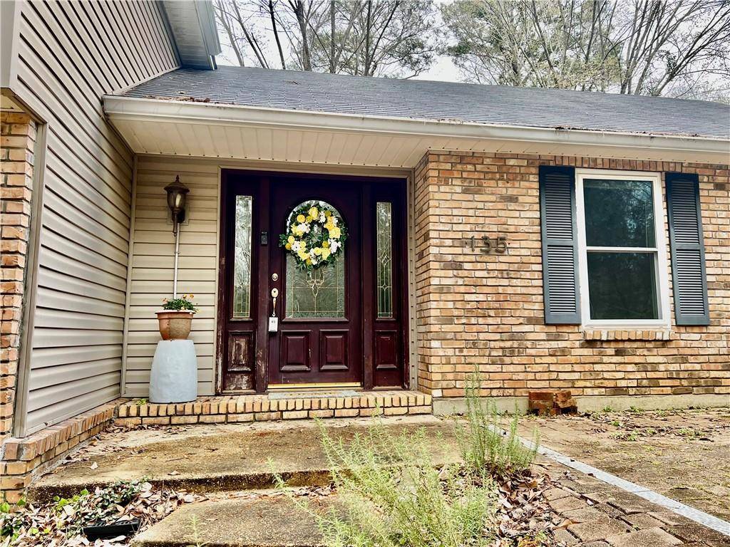 Pineville, LA 71360,135 MYRTLEWOOD DR