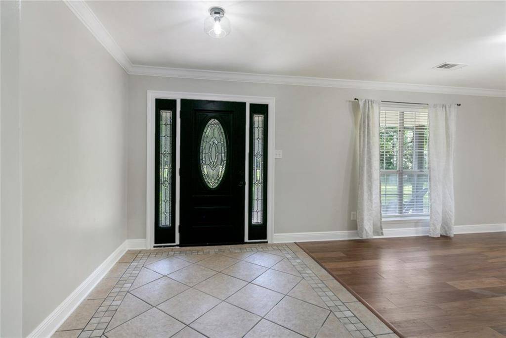 Lacombe, LA 70445,61290 BRITTANY DR