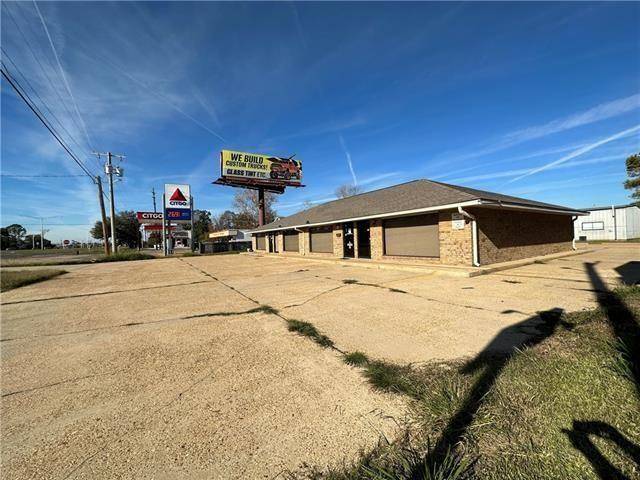 Alexandria, LA 71303,3908 COLISEUM BLVD