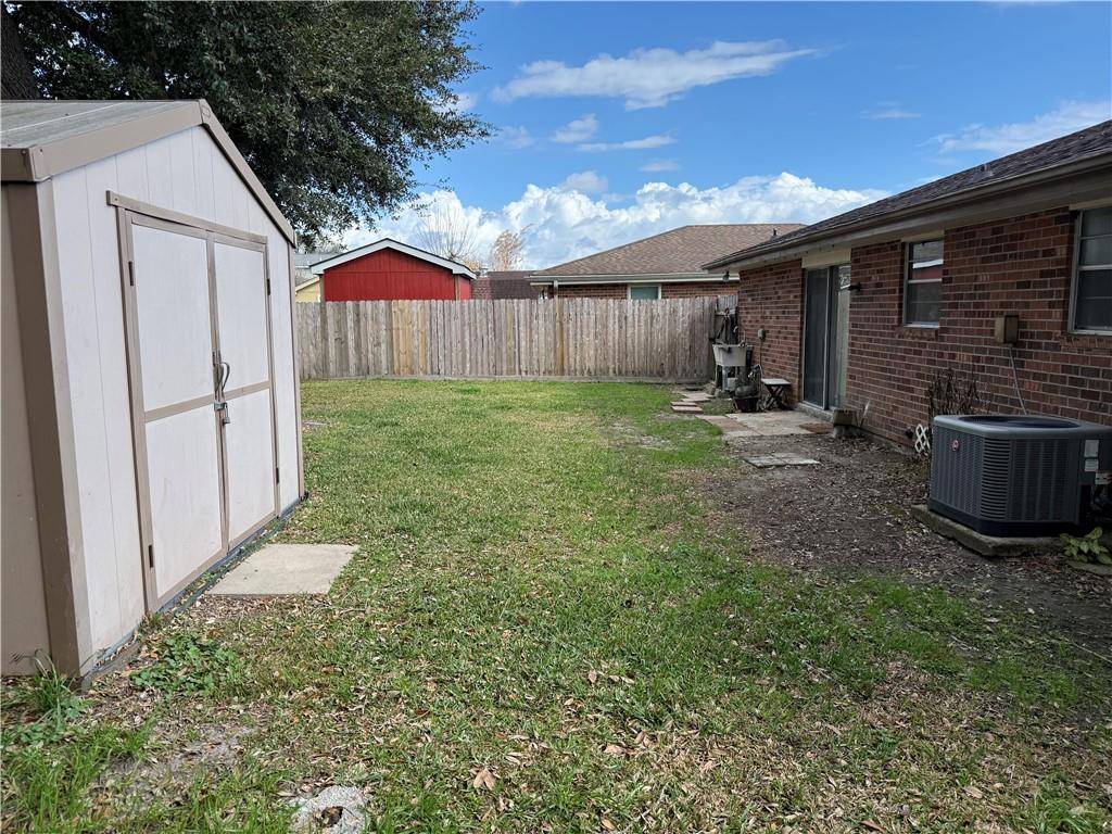 Marrero, LA 70072,2741 CARDINAL DR
