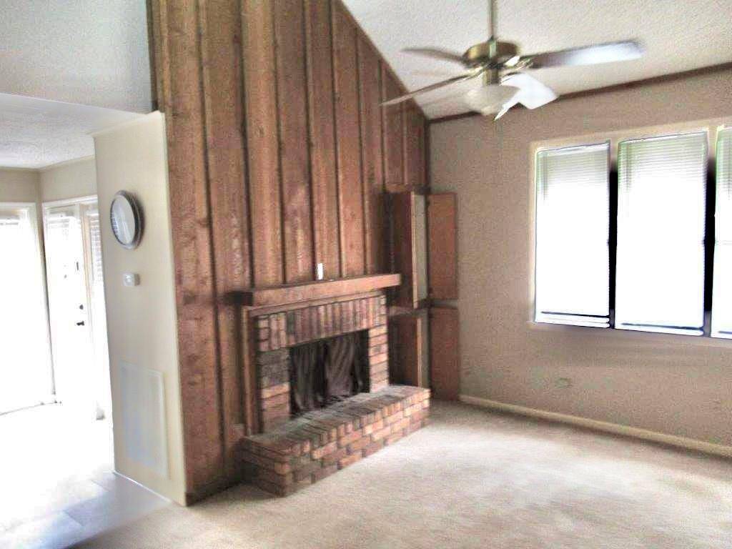 Pineville, LA 71360,914 EXECUTIVE CT
