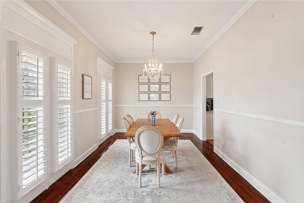 Metairie, LA 70003,5016 WILSON DR