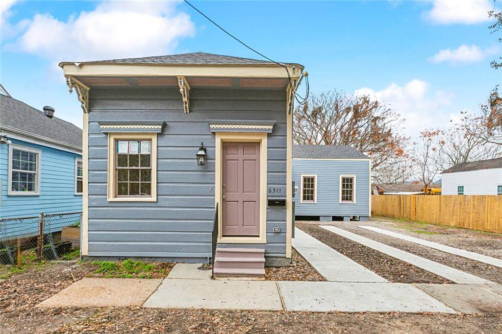 New Orleans, LA 70117,6311 DAUPHINE ST