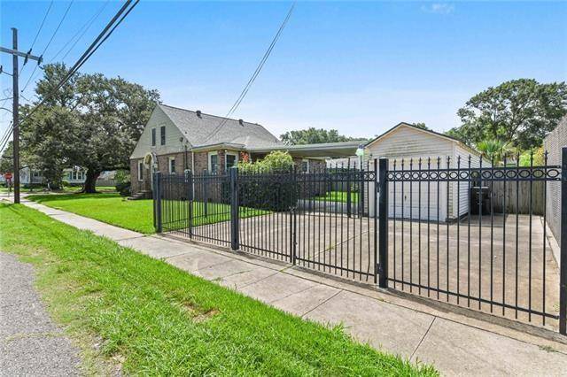 New Orleans, LA 70122,4976 SAINT ROCH AVE