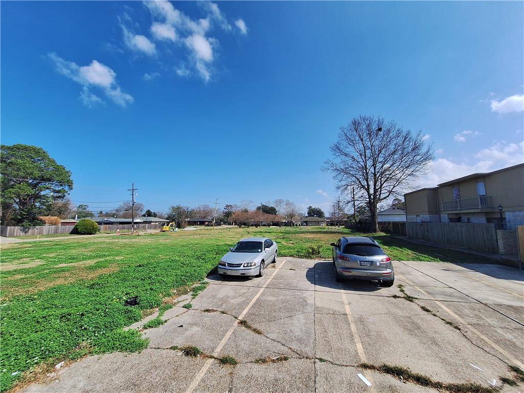 Kenner, LA 70062,2209 26TH ST