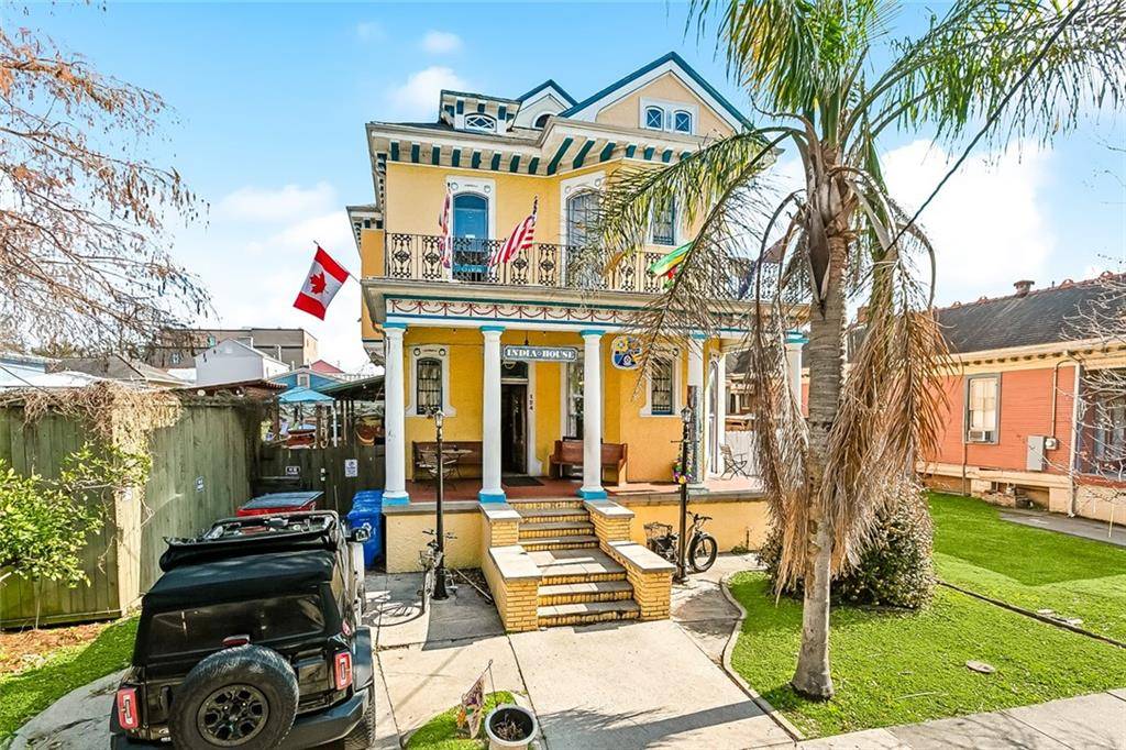 New Orleans, LA 70119,124 S LOPEZ ST
