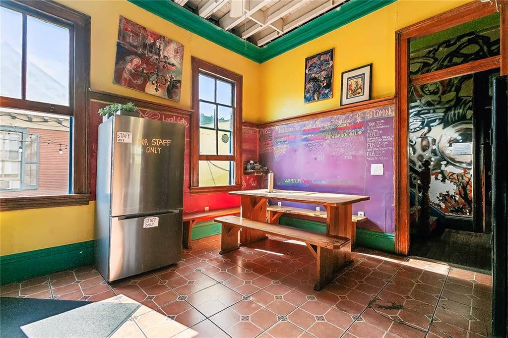 New Orleans, LA 70119,124 S LOPEZ ST