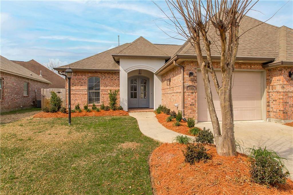 Ponchatoula, LA 70454,809 DECATUR ST