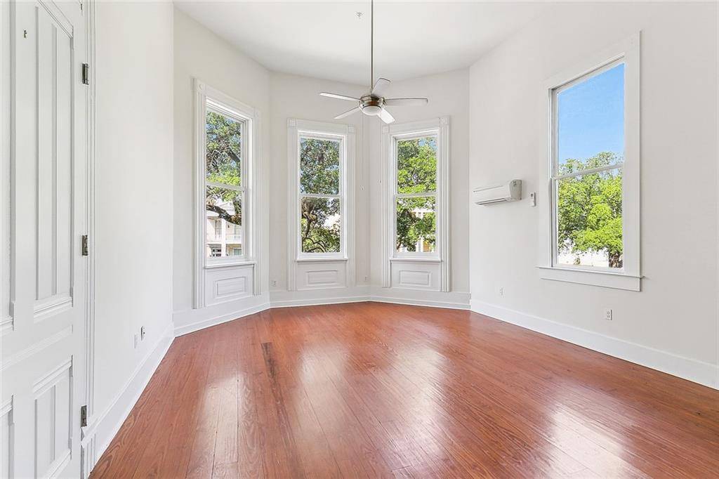 New Orleans, LA 70116,1722 ESPLANADE AVE