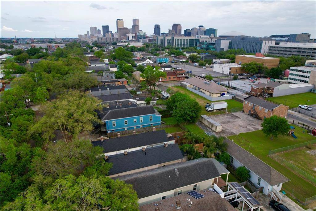 New Orleans, LA 70119,2542 BIENVILLE ST