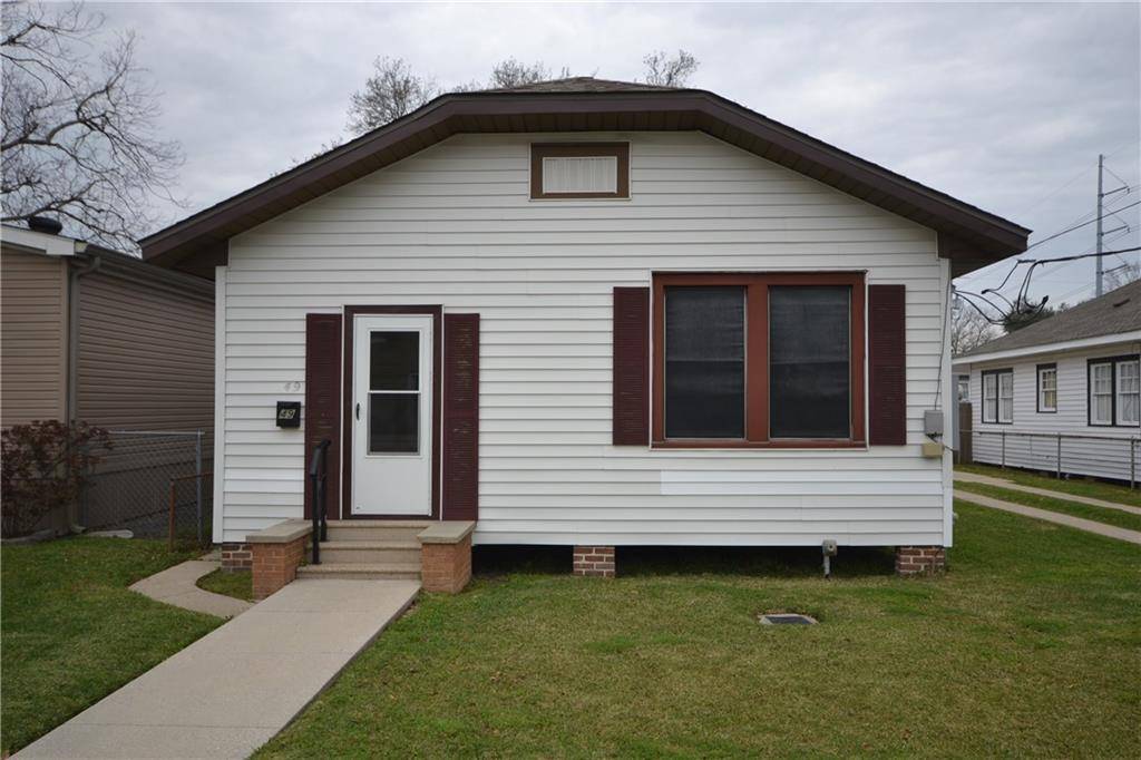 Norco, LA 70079,49 APPLE ST
