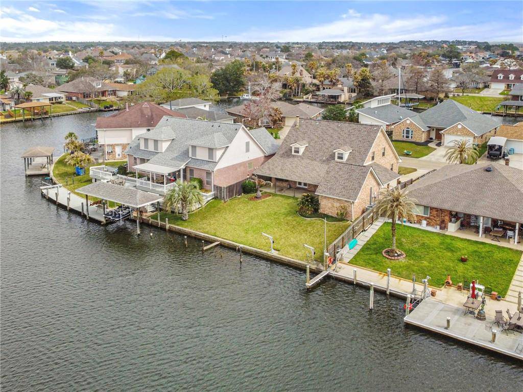 Slidell, LA 70458,120 COLUMBIA PL