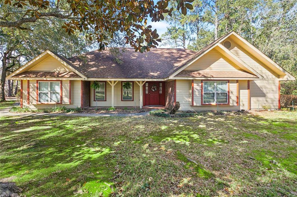 Pearl River, LA 70452,405 PARLANGE DR
