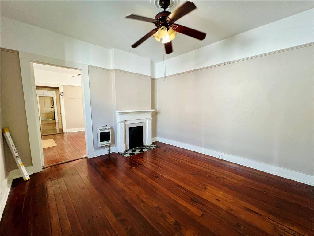New Orleans, LA 70115,4854 CAMP ST