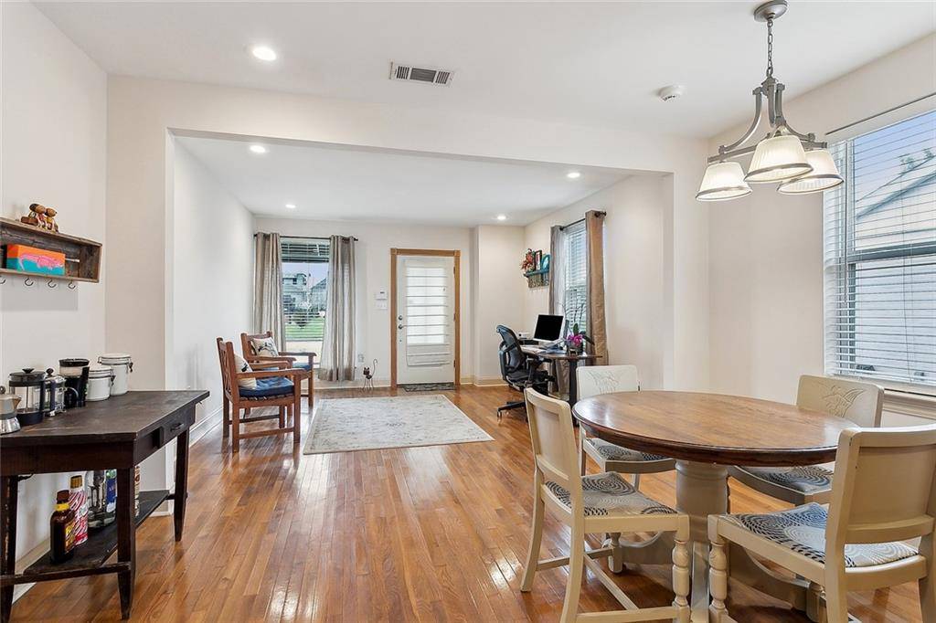 New Orleans, LA 70124,5609 CANAL BLVD