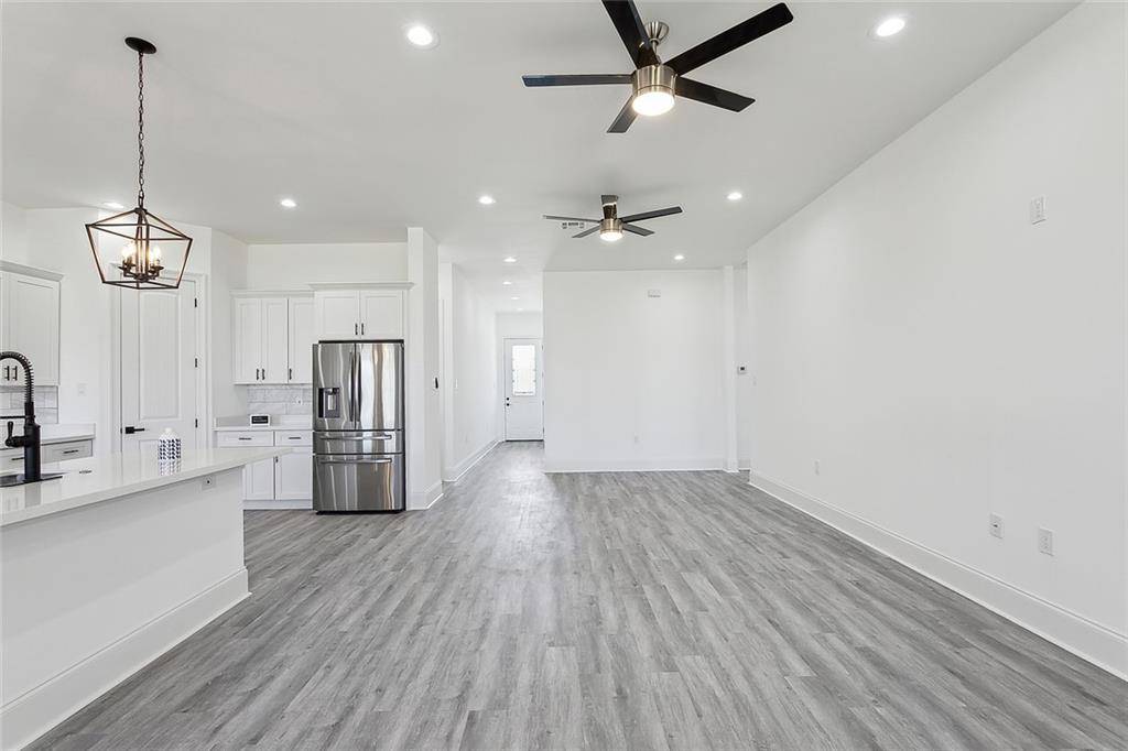 Metairie, LA 70003,11 FAIRLANE DR