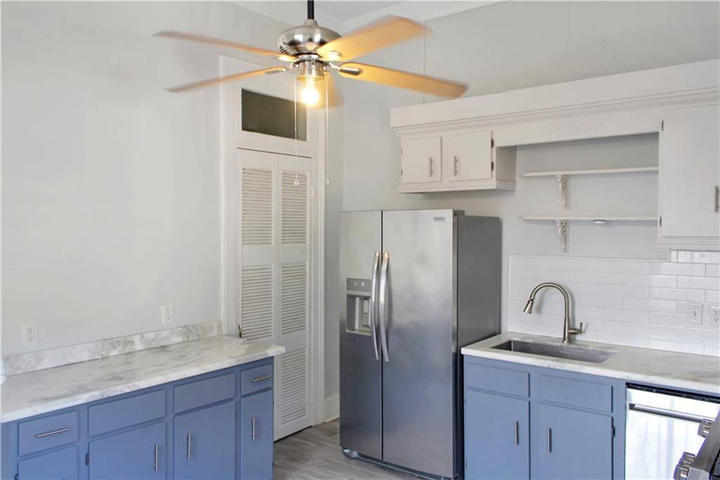 New Orleans, LA 70119,2525 BANKS ST