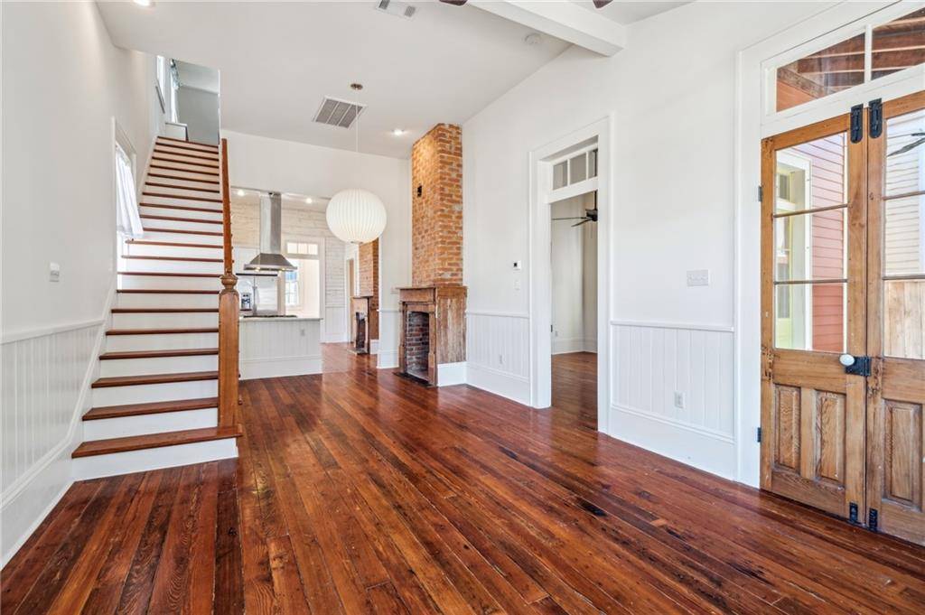 New Orleans, LA 70117,3829 DAUPHINE ST