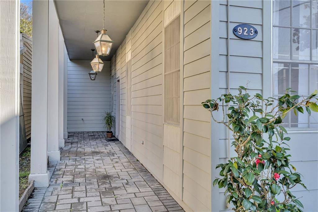 New Orleans, LA 70118,923 SHORT ST