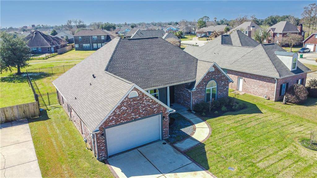 La Place, LA 70068,104 OXBOW DR