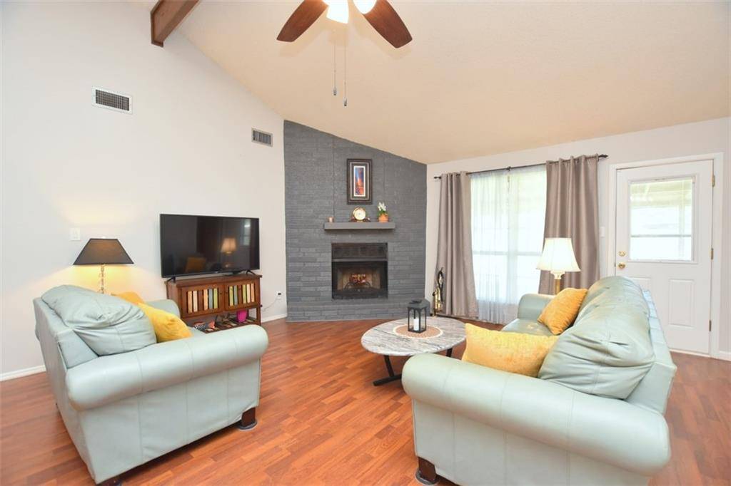 Slidell, LA 70458,436 PINE SHADOWS DR