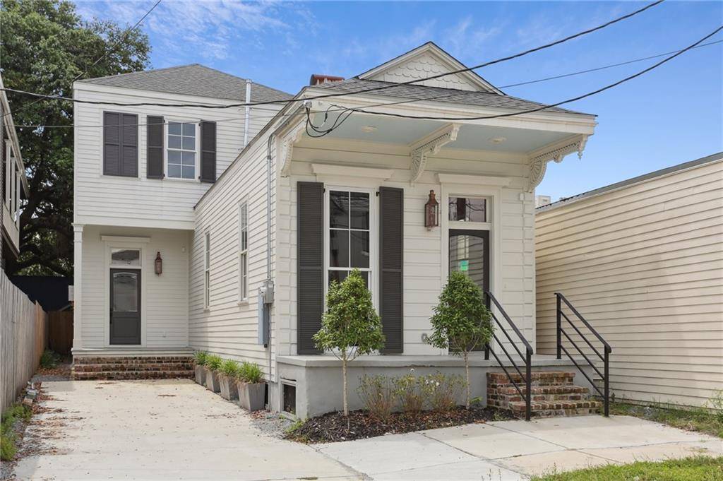 New Orleans, LA 70115,3324 CAMP ST