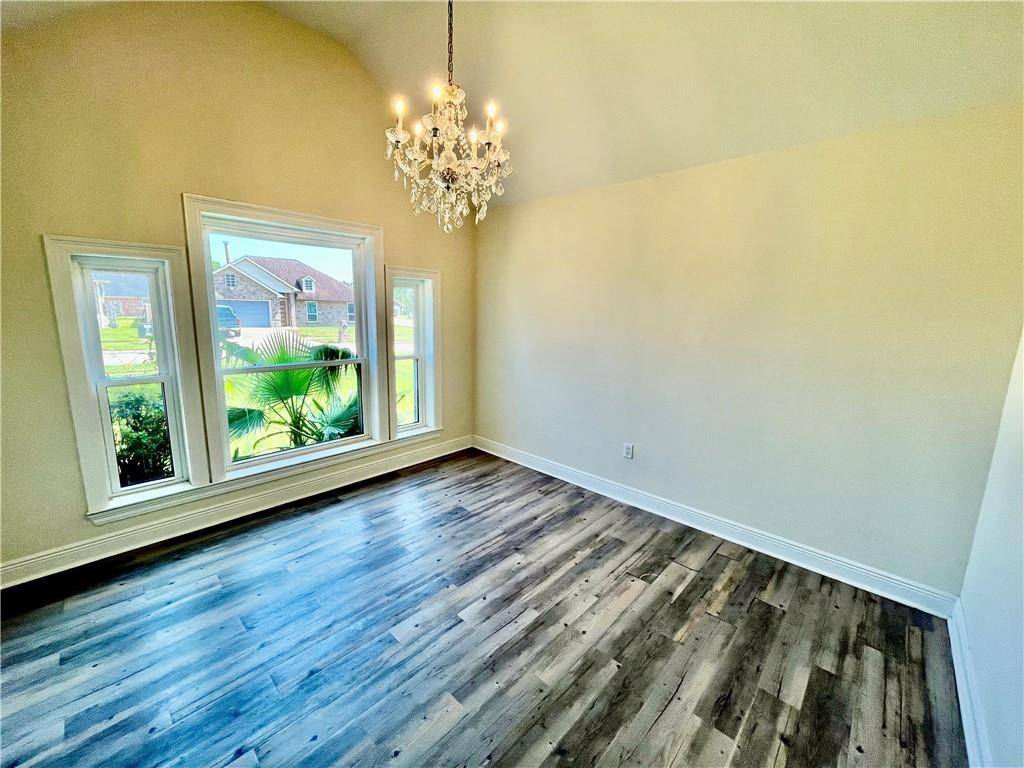 La Place, LA 70068,40 SHEARWATER DR